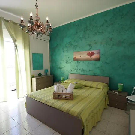 Bed & Breakfast Nodo Francescano 3*