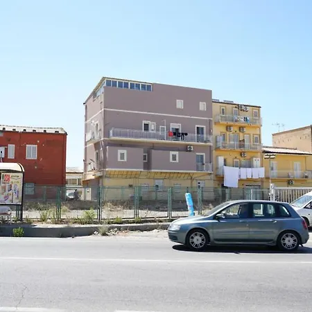 Nodo Francescano Oda ve Kahvaltı Porto Empedocle