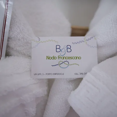 Nodo Francescano Oda ve Kahvaltı Porto Empedocle